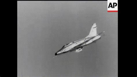 Rocket Salvo From An F 100 Super Sabre Including The Target S Perspective  On Imgur