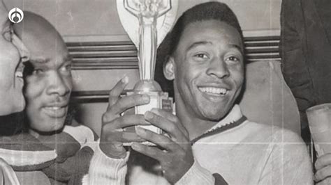 Pelé Cuál fue el primer apodo con el que el mundo bautizó al