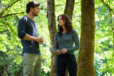 Who is Christopher Russell dating? Christopher Russell girlfriend, wife