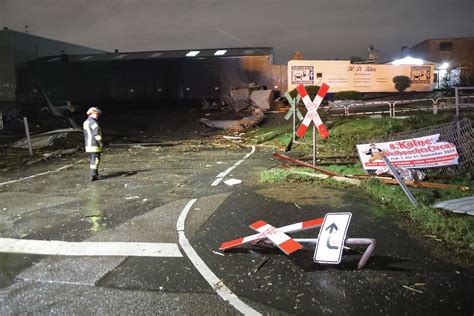 Schwere Sturmflut erwartet Zoltan fegt über den Norden Deutschlands