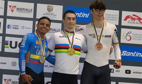 Francisco Jaramillo Gan Plata En En El Campeonato Mundial Junior De