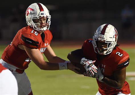 Hewitt Trussville Wins With Back Up Qb Big Night From Auburn Commit