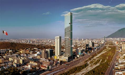 Torres Obispado - Megaconstrucciones, Extreme Engineering