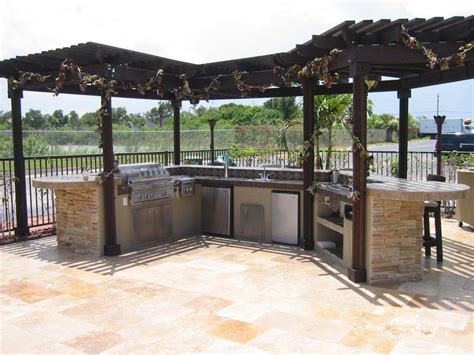 Outdoor kitchen gazebo - 20 combinations of indoor and outdoor ...