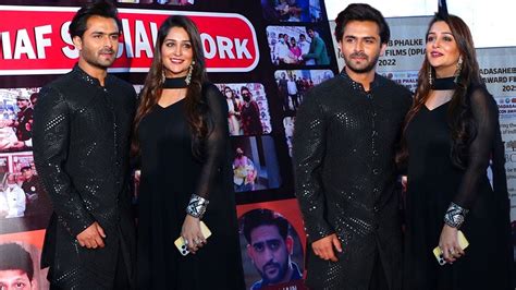 Gorgeous Dipika Kakar With Handsome Husband Shoaib Ibrahim Arrives At