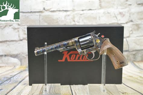 Revolver Review: Korth's Vintage - A Truly Mesmerizing Revolver!