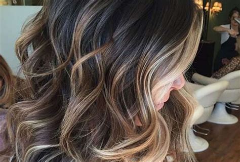 Medium Brown Hair With Honey Blonde Highlights