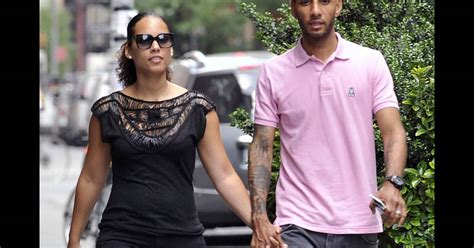 Alicia Keys Et Son Mari Swizz Beatz Dans New York Le 7 Juillet 2011