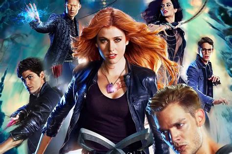 Cazadores de sombras Shadowhunters universos mitológicos de andar