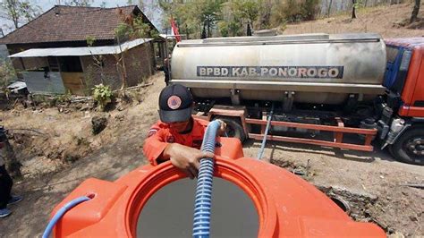 Bencana Kekeringan Desa Duri Ponorogo Dapat 9000 Liter Air Bersih