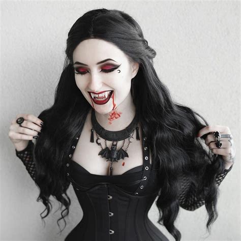 Vampire Bride, Vampire Queen, Gothic Vampire, Vampire Girls, Vampire ...