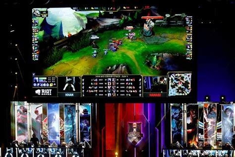 League Of Legends Mobile Version To Be Developed By Tencent And Riot