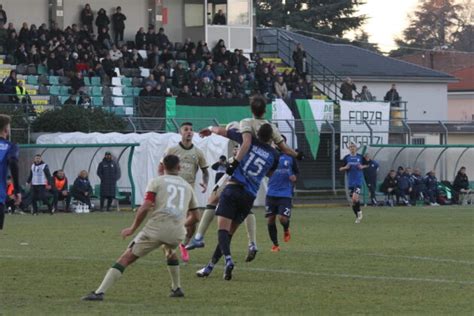 Calcio La Castellanzese Sconfitta Con La Clivense Rete