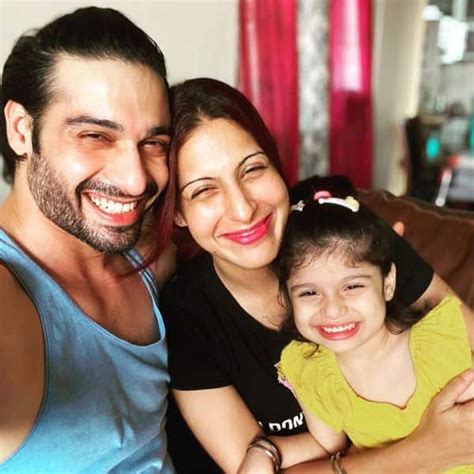 Naagin 4 Actor Vijayendra Kumeria Is A Doting Husband And Father And