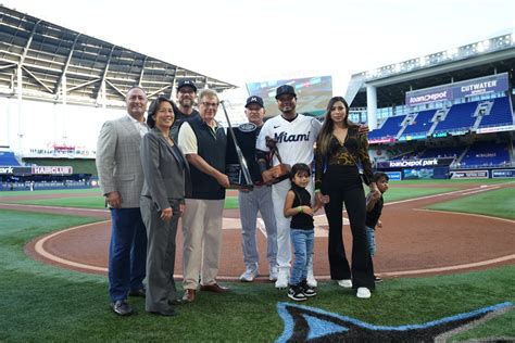 MLB Venezuela on Twitter PorSiTeLoPerdiste Luis Arráez recibió ayer