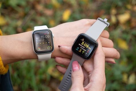 Apple Watch Series 5 Vs Fitbit Versa 2 PhoneArena