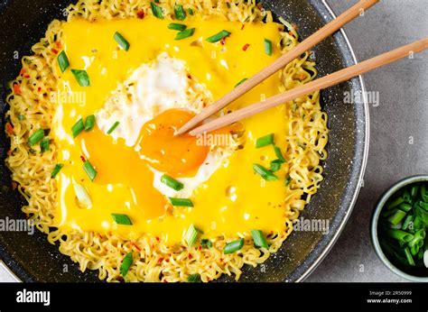 Kujirai Ramen Shin Ramyeon Or Ramyun With Egg Melted Cheese And