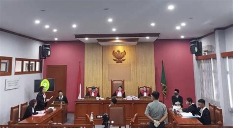 Ukm Peradilan Semu Meraih Juara Iii Dalam Lomba National Moot Court