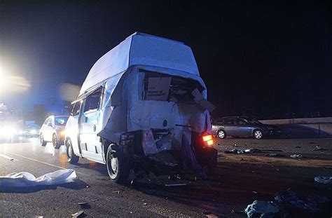 Unfall In B Blingen Auto Kracht Auf A In Pannenfahrzeug Zwei