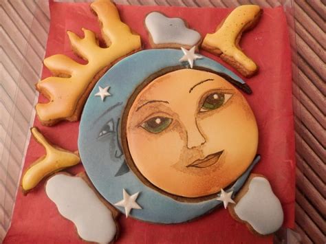 Sun And Moon Decorated Cookies Cookie Connection