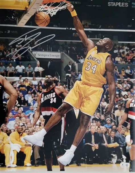 Shaquille Oneal Dunk Des Lakers