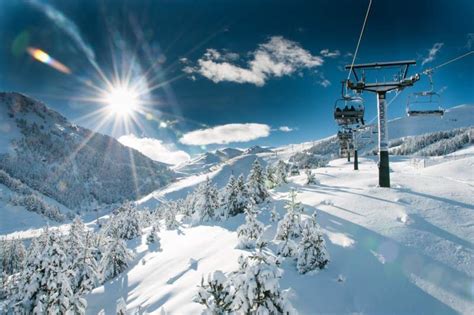 Lugares donde ir a disfrutar de la nieve con niños