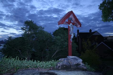 Crucifix In Grotto Kincoppal Rose Bay Wade Images Flickr