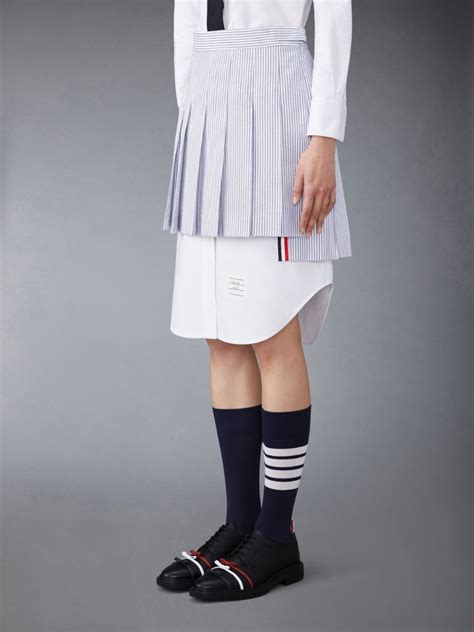 THIGH LENGTH DROPPED BACK PLEATED SKIRT IN SEERSUCKER Thom Browne