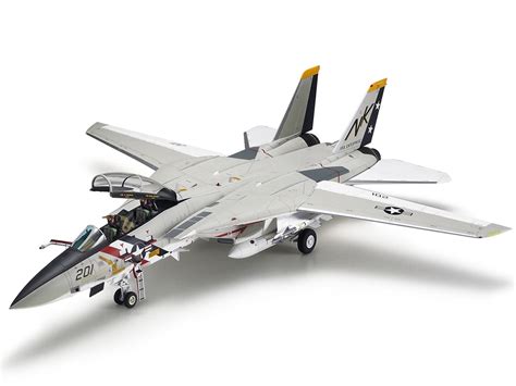 Tamiya Grumman F A Tomcat