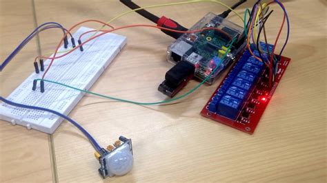 Explicación De Las Conexiones De La Raspberry Pi Al Modulo De Reles