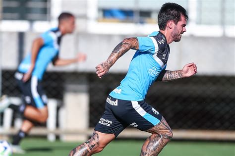 Nathan Projeta Estreia Pelo Gr Mio J Posso Estar Em Campo