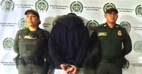 Hombre Capturado En Antonio Nari O Por Porte Ilegal De Armas Bogota