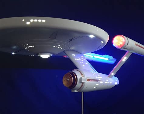 Star Trek Enterprise TOS 1/350 Pro Built Model With Full Lighting CGI ...