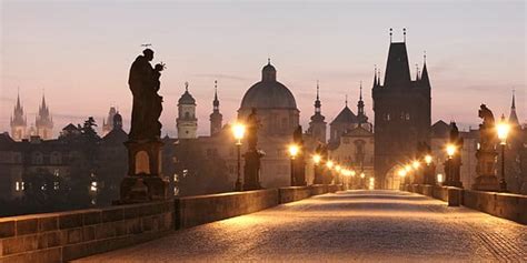 Charles Bridge – Prague Guide