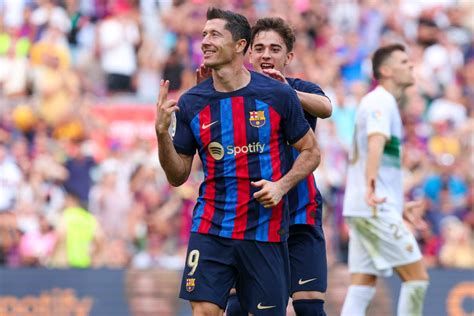 La Liga Przegrana Barcelony Na Zako Czenie Sezonu Lewandowski Kr Lem