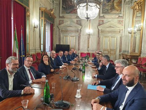 Ministro Lollobrigida E Agricoltura Al Sud Incontro Con FDI Puglia E