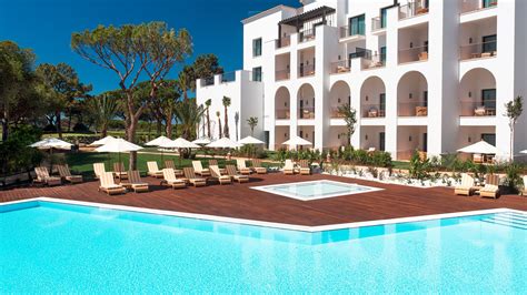 Luxury Hotels in Algarve 2024/2025 | 5 Star Hotels | Sovereign