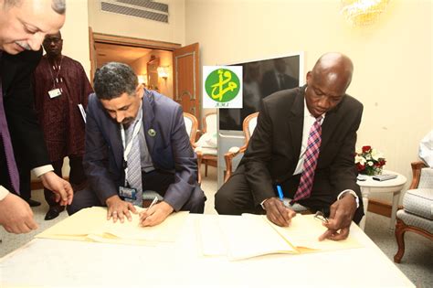 Signature Dune Convention De Financement Entre La Mauritanie Et Le