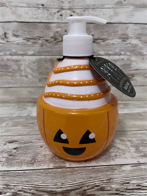 Case Of 12 Maison De Base Halloween Happy Pumpkin Spice Hand Soap Ebay