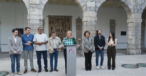 Regional Parliament Of Cantabria Organizes A Photo Exhibition To Raise