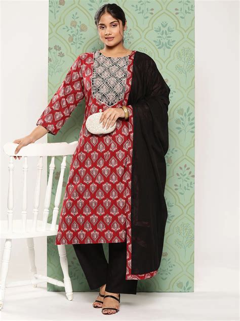 Plus Size Red Ethnic Motifs Printed Gotta Patti Cotton Kurta With Trou