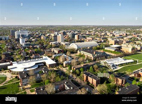 Champaign illinois hi-res stock photography and images - Alamy