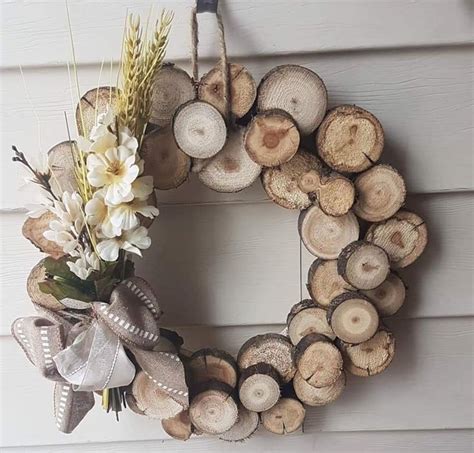 15 Unique Christmas Wreaths - Design Swan