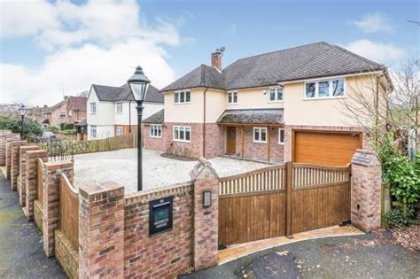 Lyndhurst Road Ashurst Southampton So40 5 Bedroom Detached House For