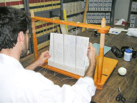 Taller de Encuadernación Artesanal Museo de Minerales Andrés del Castillo