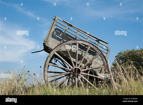 Old Wagon Cart Stock Photos And Old Wagon Cart Stock Images Alamy