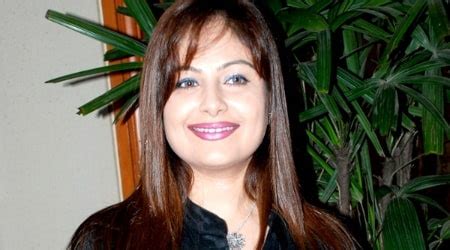 Ayesha Jhulka Height, Weight, Age, Spouse, Biography, Family