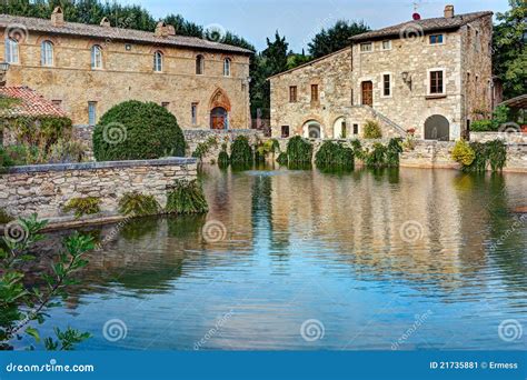 Bagno Vignoni stock image. Image of medieval, landscape - 21735881