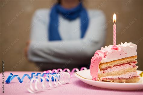 Lonely Sad Woman And Birthday Cake With Burning Candle Anniversary Celebration Stock Foto