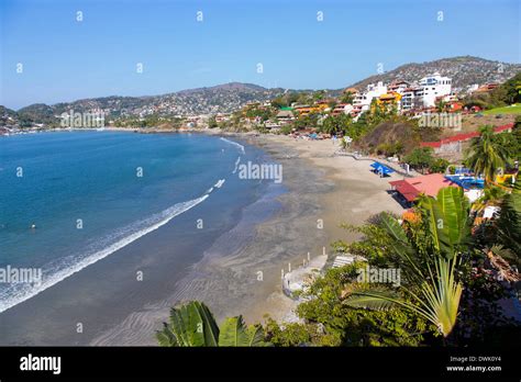 Playa La Madera Zihuatanejo Guerrero Mexico Stock Photo Alamy